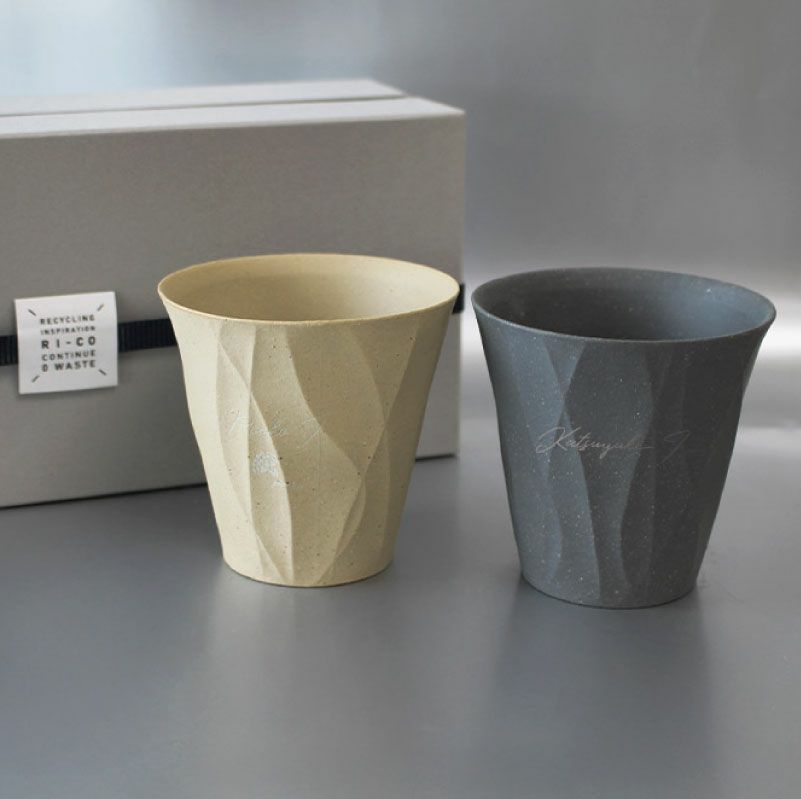 【名入れ彫刻】 RI-CO TIME ロックグラス ロックグラスペア lvory white＆Natural gray アイボリーホワイト＆ナチュラグレイ コップ タンブラー ウイスキー 焼酎 ビール 工芸 陶器 備前焼 食器 雑貨 リサイクル 再生素材 エコ SDGs