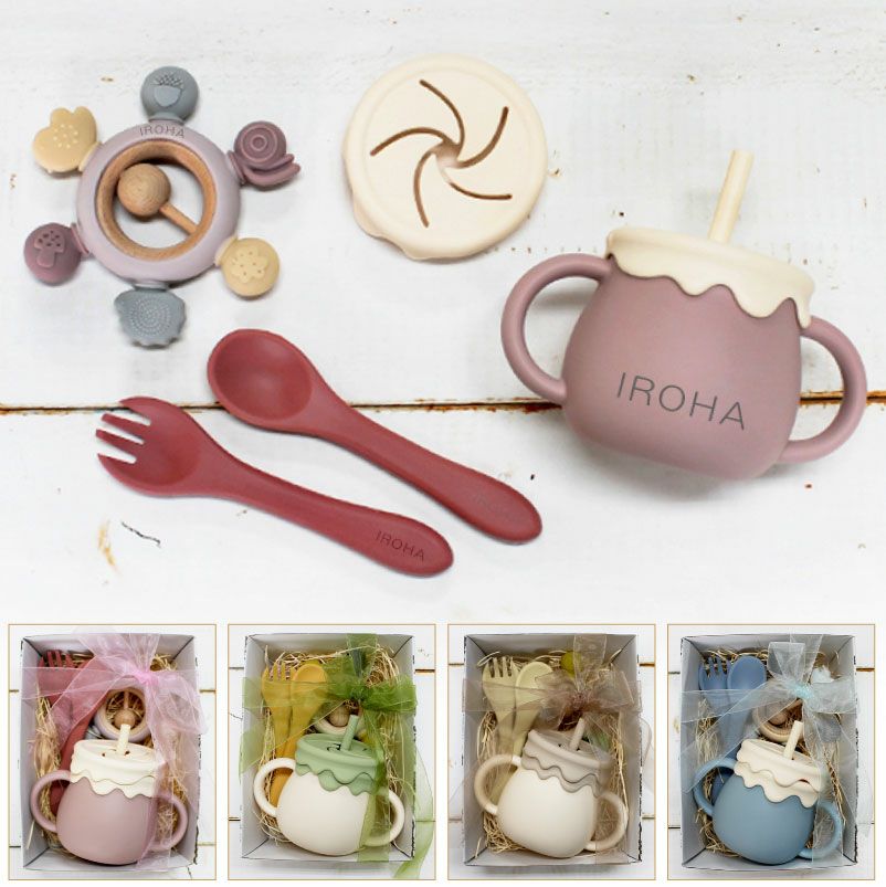 【名入れ対応】ベビーシリコン食器セット ギフトセット 3点 3WAYマグ スプーン＆フォーク 歯がため ピンク グリーン ベージュ ブルー 春夏秋冬 出産祝い 誕生日 お祝い