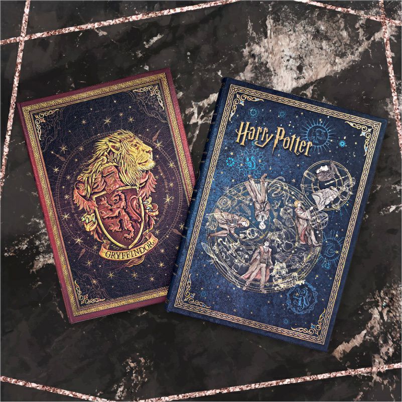 【ミディ 無地 2冊セット】Paperblanks ペーパーブランクス Harry Potter ハリーポッター ホグワーツの伝説＆グリフィンドール ノート